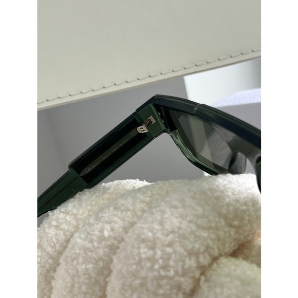 NEW Dior CD M1I Sunglasses in Olive Green $620 - Picture 7 of 10